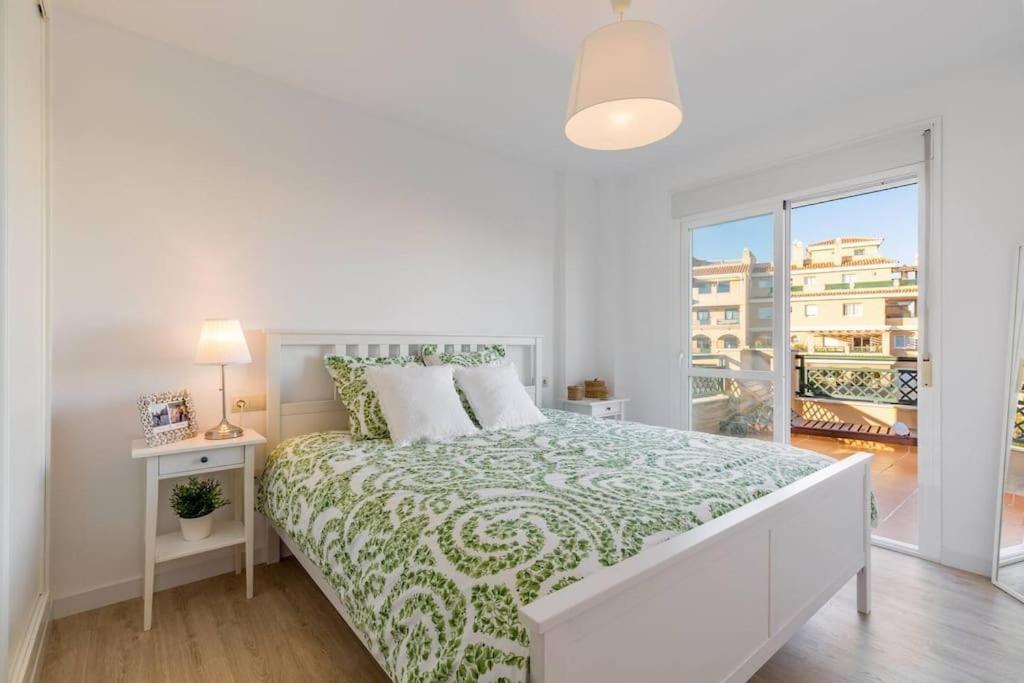 Apartamento Calma Beach Home Torremolinos Bagian luar foto
