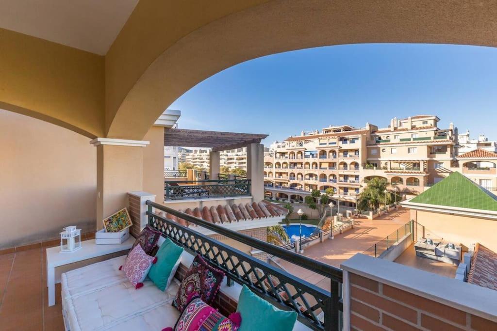 Apartamento Calma Beach Home Torremolinos Bagian luar foto
