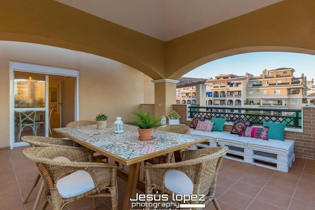 Apartamento Calma Beach Home Torremolinos Bagian luar foto